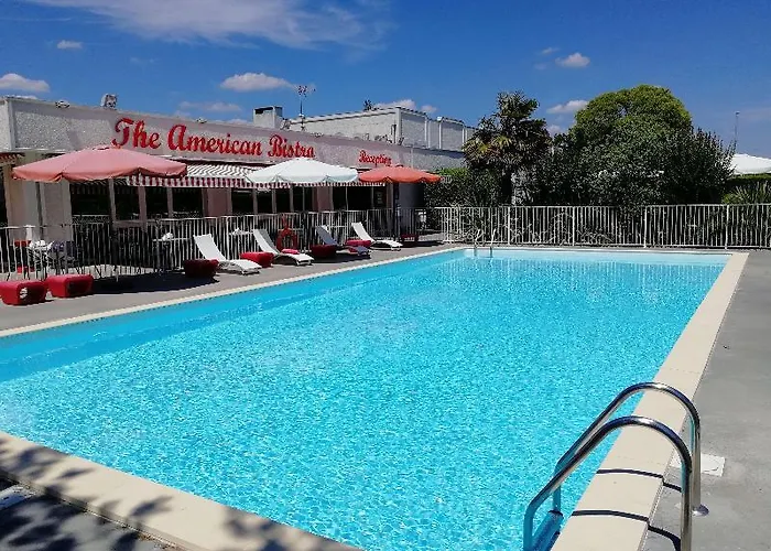 Sure By Western Aeroport