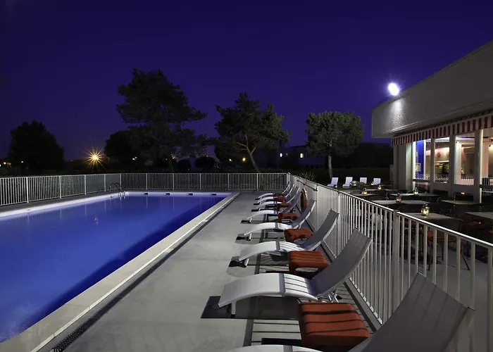 Hotel Sure By Western Aeroport 3*