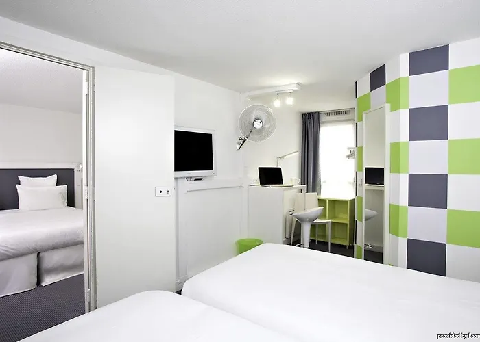 Sure By Western Aeroport 3* Bordeaux